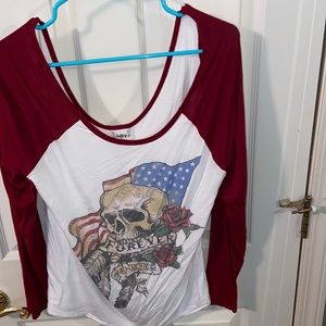 Daytrip long sleeve. Size Large.